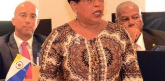 Dia di Boneiru ta dia pa reflehá