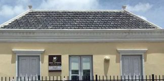 Sentro dental ekonómiko i profeshonal