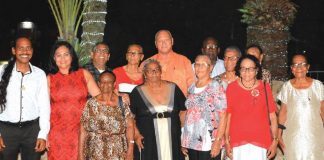 Grupo Grasioso Uní 60+ a sera aña