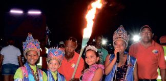 Muchanan a despedí di nan karnaval