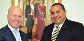 Sekretario di Estado Knops na Boneiru