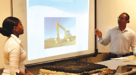 Presentashon alumnonan di HAVO 5