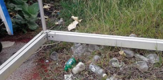 Yamada pa tene Stadion Kralendijk limpi