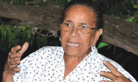 Morto di Flora Molina sla duru pa ‘Anochi ku luna yen’