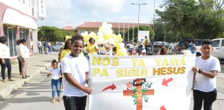 Parada di skolnan katóliko