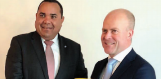 Revista ta profilá Boneiru komo partner