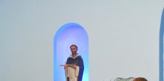 30 Aña Dia di Rincon gigantesko