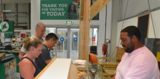 Kooyman Café ta habri