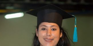 Entrega di diploma Liseo Boneriano