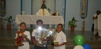 Bendishonamentu unifòrm La Fama Kids