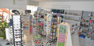 Apertura ofisial Starfish Photo & Gift Shop Starfish Photo & Gift Shop