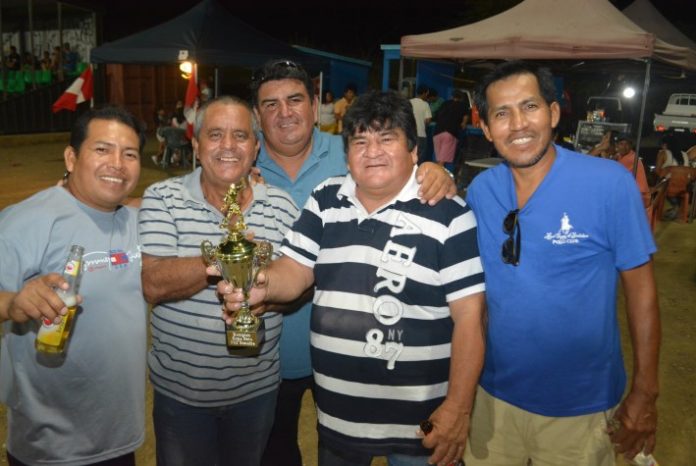 torneo di mini-futbòl di Arriba Perú