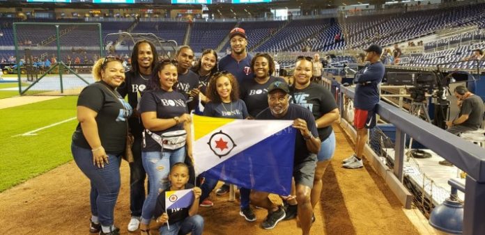 Bonerianonan a topa Jonathan Schoop na Miami