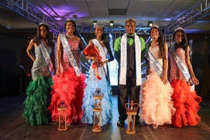 Show Miss Turismo nivel haltu