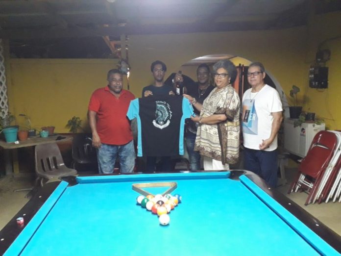 B.T. Azteca a bendishoná unifòrm