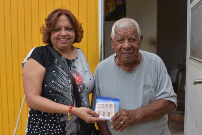 Donco a rebibá tempu di Nicolaas Store