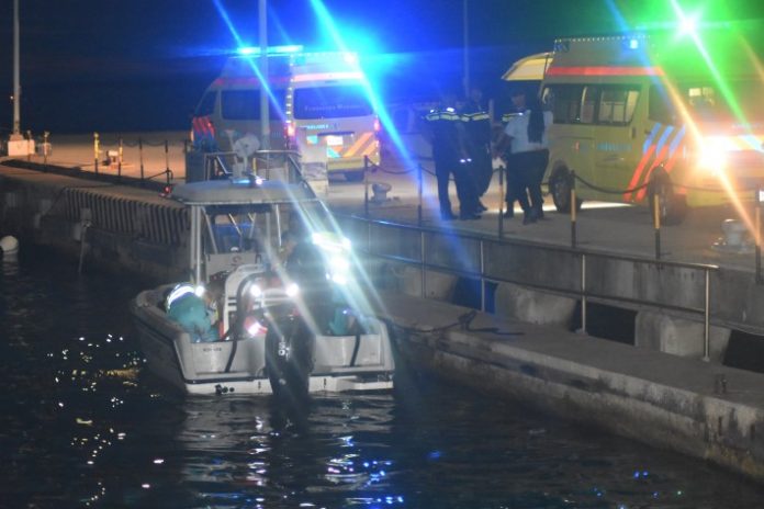 Boto ta bòltu lagando tres herido