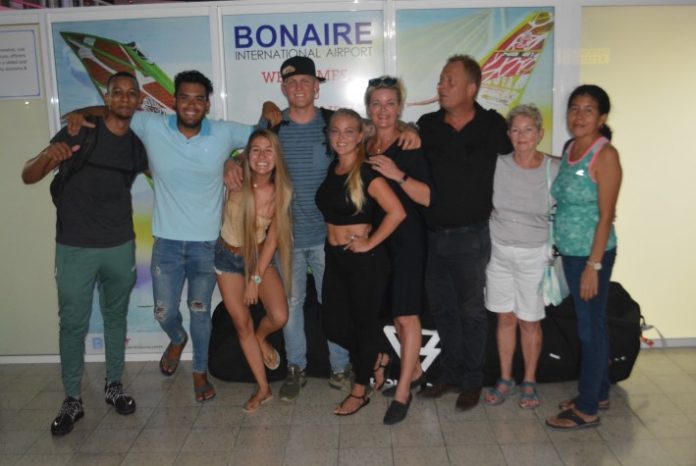 Amado Vrieswijk kampion Oropeo Freestyle a yega Boneiru