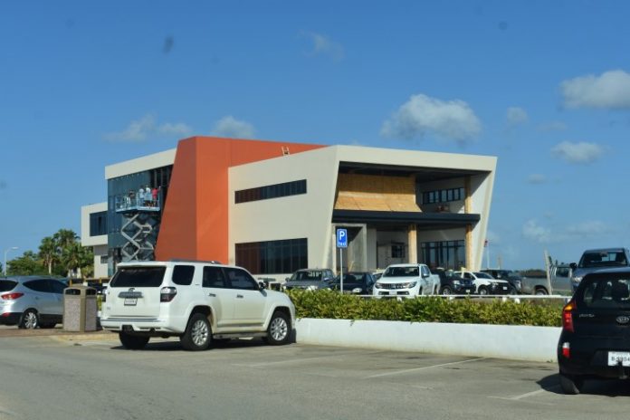 Edifisio Dabboussi Holding den fase final