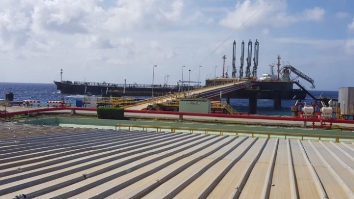 E tènker Felicity ku a mara na terminal di BOPEC na òktober 2018. Despues no tabatin práktikamente ningun moveshon mas di tènker na e terminal.