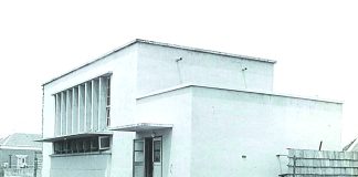 HISTORIA DI AWA I KORIENTE