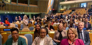 Promé Minister ta guia delegashon pa Komishon Status di Muhé