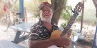 Nort di Saliña tabata konosí pa muzik i kantika meksikano, mariachi.