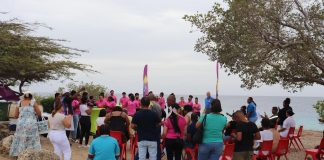 MBO na Donkey Beach Alumnonan ta risibí resultado eksámen