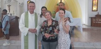 Sirbishi spesial pa gradisí: Yùfrou Didi ta baha ku penshun