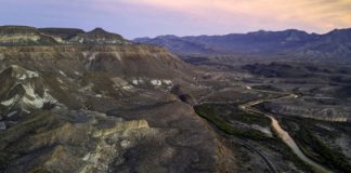 Guera pa awa: México i Merka enfrentando krísis pa Rio Grande