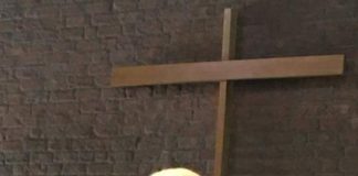 El a kumpli 95 aña siman pasá Pastor Bouman bayendo direkshon di 100
