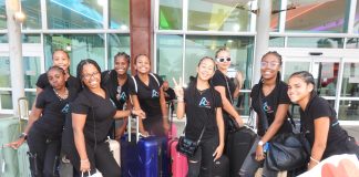 Hóbennan di Ace Club a biaha pa Aruba