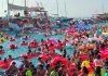 Bahia di Kralendijk kargá ku hende