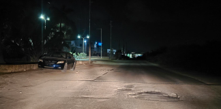 Atenshon pa buraku den kaminda