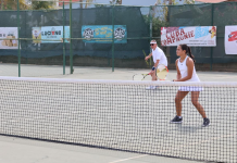 Torneo di tènis eksitoso