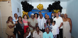 Theo Sint Jago a selebrá den grandi