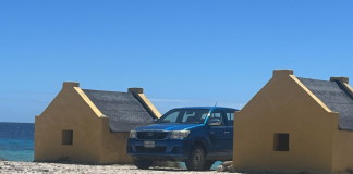 Outo stashoná meimei di kasnan di katibu