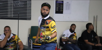 Bola 8 den ful swing