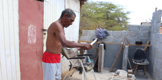 Much’i Antriol ta mantené e tradishon