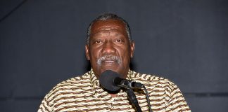 KÒRSOU POSITIVO — Kenneth Valpoort