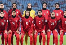 Miéntras nan tim a bandoná e pais Shete hungadó di futbòl di Iran ta permití pa keda Australia