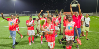 Vespo ta gana Premio Broertje Janga