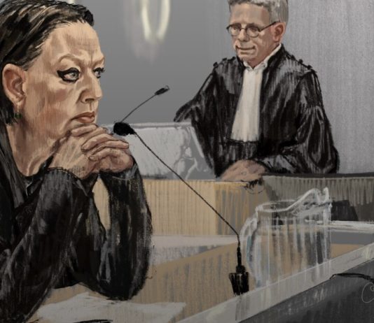 Ora un abogado mes bira sospechoso: Èks abogado penal Inez Weski