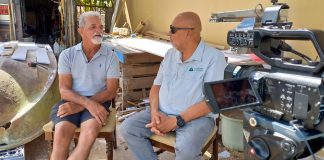 Rafael Damascus a traha boto di tabla Deseo pa rebibá trahamentu di boto