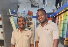 Yu orguyoso di su tata