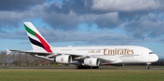 Despues di kompartí imágen di atake na Dubai Steward di Emirates detené