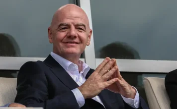 Hefe di FIFA Gianni Infantino ta haña preis di entrada Kopa Mundial normal