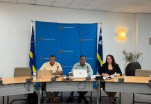 Komishon di Hustisia a reuní ku sindikato