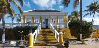 AWE TRES DIPUTADO TA HURAMENTÁ