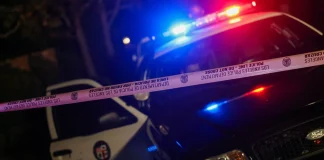 Despues di disputa doméstiko Ocho mucha a muri den tiroteo